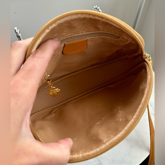 Gucci Bag - Picture 7 of 10